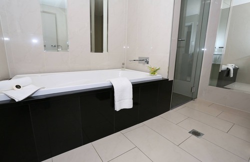 Springfield Lakes Hotel | Springfield Lakes Boutique Hotel