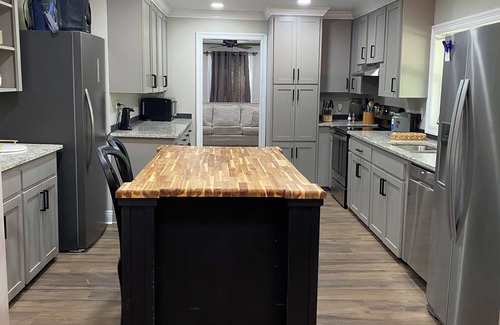 Laurel Casa | Springhill Place