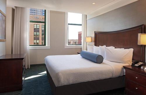 Downtown Baltimore Hotel | SpringHill Suites by Marriott Baltimore Downtown/Inner Harbor