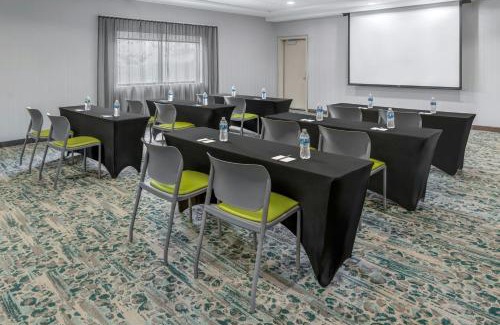 Auburn Hills Hotel | SpringHill Suites Detroit Auburn Hills