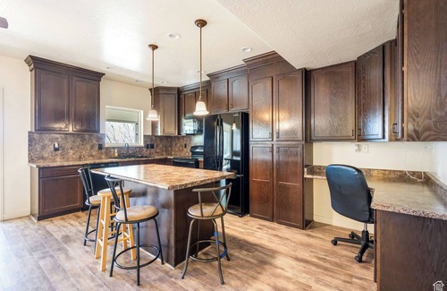 Springville Casa | Springville Welcome Home: spacious 5-bedroom house in delightful Springville