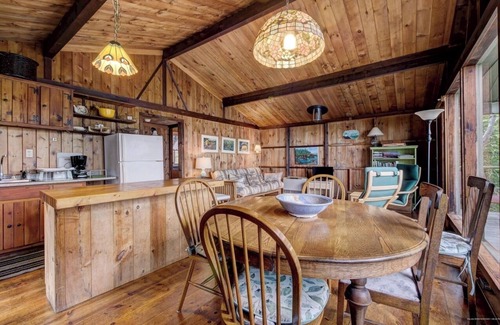 Salsbury Cove Chalet De Esquí | Spruce Chalet at Shore Haven, sleeps 5