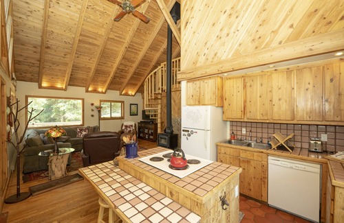 Alma Chalet De Esquí | Spruce Chalet