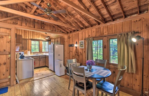 Boothbay Harbor Cabaña | 'Sprucewold' Boothbay Harbor Cottage w/ Deck