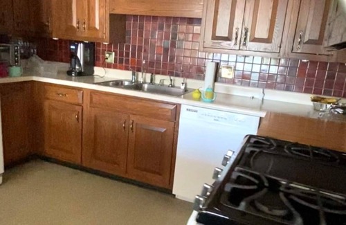 Kalkaska Casa | SQUAW LAKE northern getaway