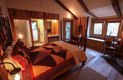 Cambria Cama Y Desayuno | Squibb Houses