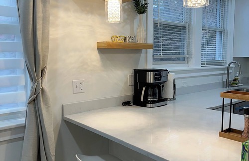Squirrel Hill South Apartamento | Squirrel Hill Modern and Cozy 3BR/2BA apartment with AC, WiFi