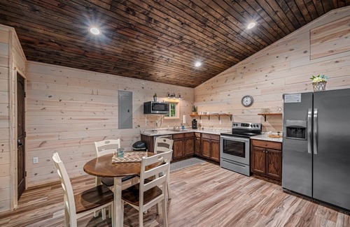 Fort Payne Cabina | Squirrel's Nest-cozy cabin w/hot tub & fire pit