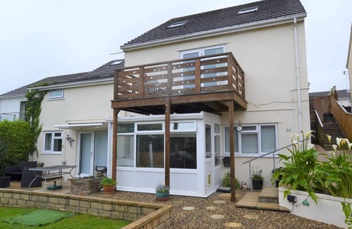 Kilgetty Casa | Squirrels Rest Comfortable home from home Saundersfoot sleeps 6 and a baby