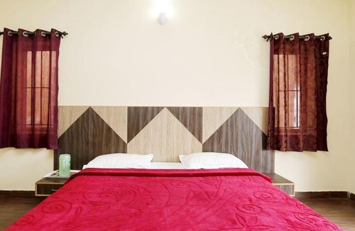 Ooty Hotel | SR Residency