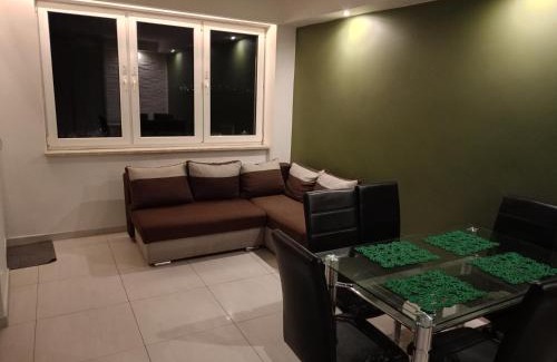 Skarzysko-Kamienna Apartamento | Srebrny Apartament