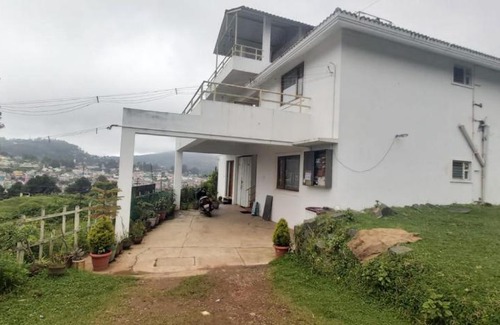 Fern Hill Casa | SRI AMBAL COTTAGE