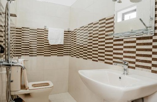 Puliyanthivu Casa | Sri Construction Circuit Bungalow
