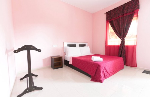 Kampung Kedawang Hotel | Sri Melor Inn
