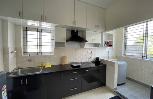 Agara Apartamento | SSN HomeStays in Bangalore Near La Casa