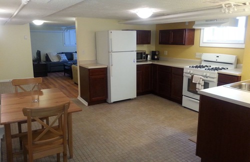 St. Anthony Park Apartamento | San Antonio Parque Sótano 2 Dormitorio