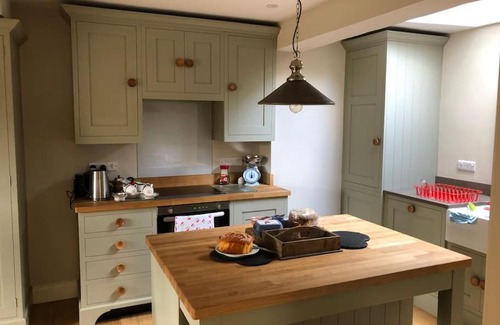 Ampleforth Casa | St Anthony’s, bright perkily decorated 3 bedroom house