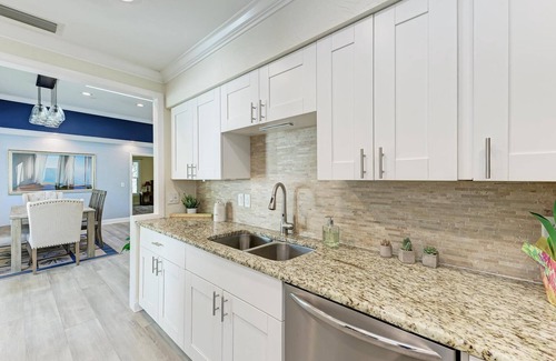 Saint Armands Key Casa | St Armand's Private Home with large yard