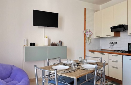 Santa Caterina Apartamento | St. Catherine: apartment 700 meters walk from the sea.