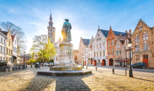 Historical Center Bruges Hostal | St Christopher's Inn Bruges - The Bauhaus