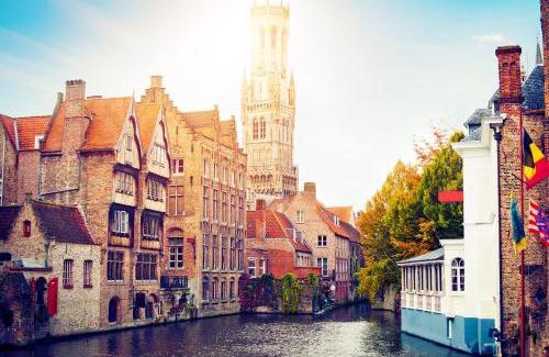 Historical Center Bruges Hostal | St Christopher's Inn Bruges - The Bauhaus