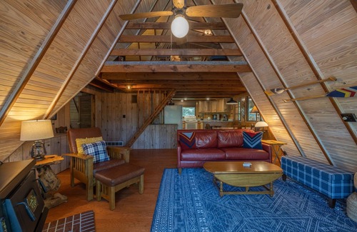 Wright City Chalet De Esquí | St. Gallen Shores by Innsbrook Vacations!