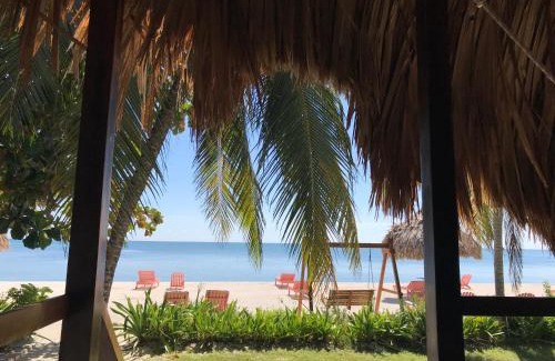 Cayo St. George Hotel | St. George's Caye Resort