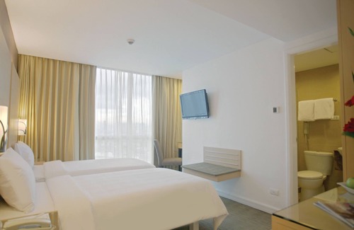 Downtown Hotel | St Giles Makati