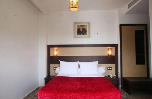 Algiers Hotel | ST Hotel Telemly - Alger-centre