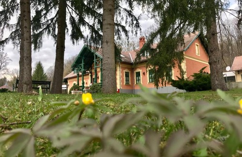 Paradsasvar Cama Y Desayuno | St. Hubertus Étterem és Panzió
