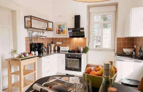 Ediger Cabaña | St. Jakobshof for families - barbecue terrace, sports cellar & vineyards