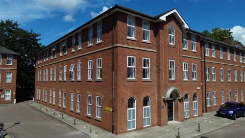 Derby Apartamento | St James Court Aparthotel