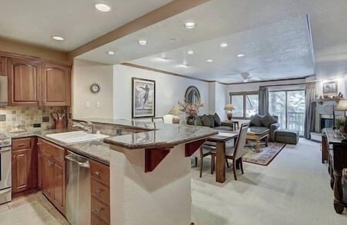 Beaver Creek Complejo | St. James Place Resort, Ski, Hot Tub, Pool, Gym!