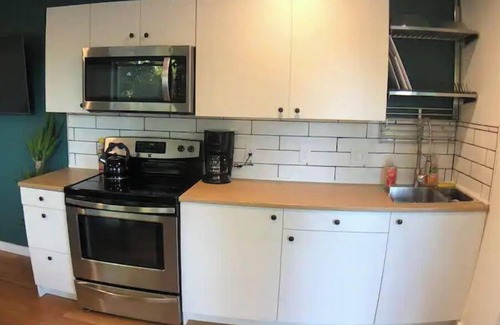 St. Johns Apartamento | St. John’s/cathedral park getaway