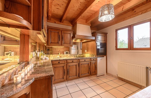 Saint-Jorioz Casa | ST JORIOZ - Cosy Chalet sur les hauteurs, vue lac