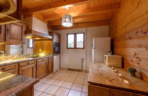 Saint-Jorioz Casa | ST JORIOZ - Cosy Chalet sur les hauteurs, vue lac
