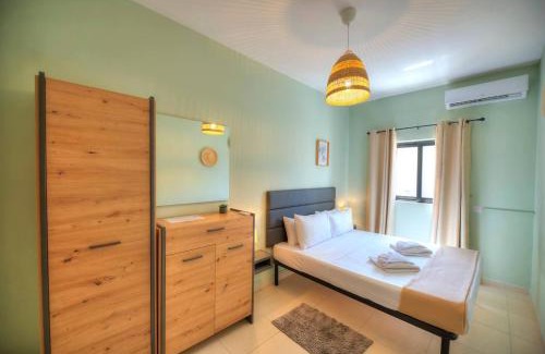 Ta' Giorni Apartamento | St Julians Lovely 3 Bedrooms By Homely
