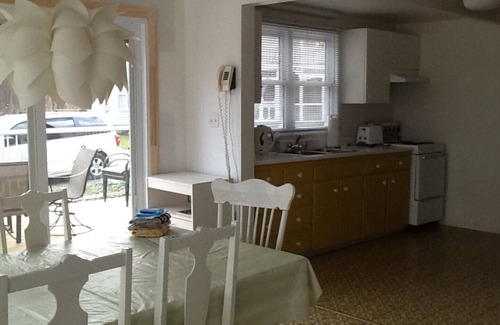 Elizabethtown-Kitley Cabaña | St. Lawrence Cottage - Elizabethtown, Ontario