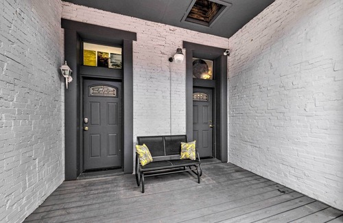 The Gate Apartamento | St Louis Apt w/ Large Deck ~ 3 Mi to Downtown