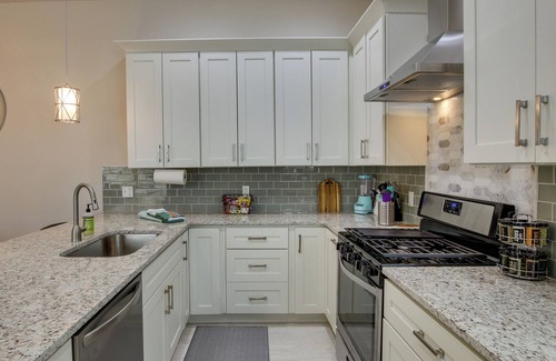 Tower Grove South Casa | St Louis Vacation Rental ~ 5 Mi to Downtown