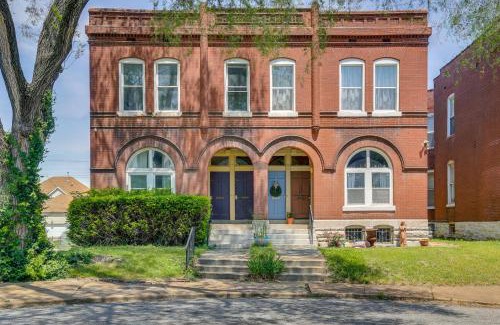 The Gate Apartamento | St Louis Vacation Rental about 2 Mi to Downtown