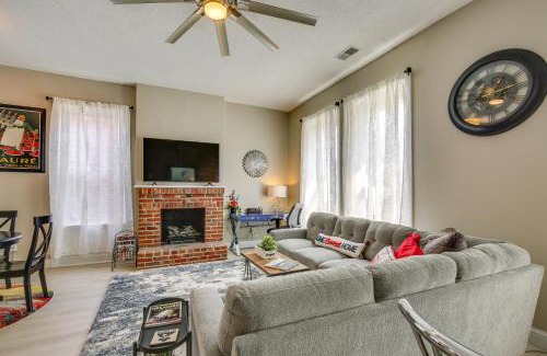 The Gate Apartamento | St Louis Vacation Rental about 2 Mi to Downtown