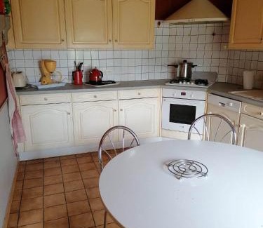 Saint-Malon-sur-Mel Casa | ST MALON SUR MEL
