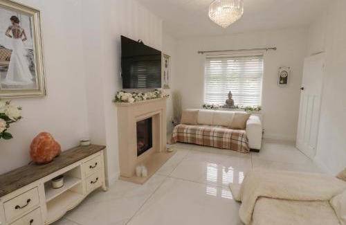 Saddleworth Casa | St Mary's House