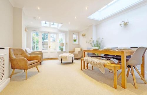 Chichester Casa | St Pancras - Chichester