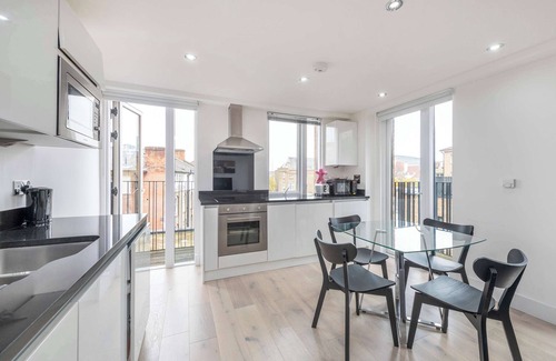 Euston Apartamento | Comfortable two bedroom apt in the heart of Euston / Kings Cross Area (CW8)