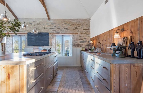 Truro Casa | St Piran's Church House