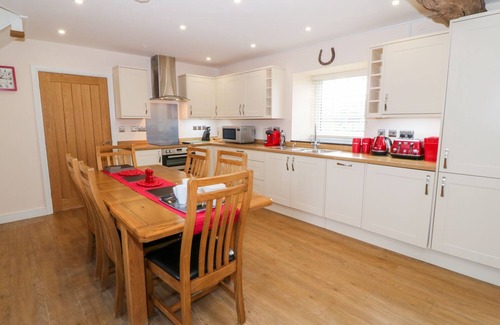 Rhyd-y-clafdy Cabaña | STABL, family friendly, luxury holiday cottage in Pwllheli
