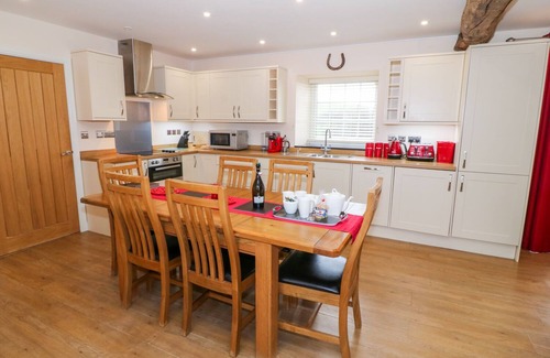 Rhyd-y-clafdy Cabaña | STABL, family friendly, luxury holiday cottage in Pwllheli