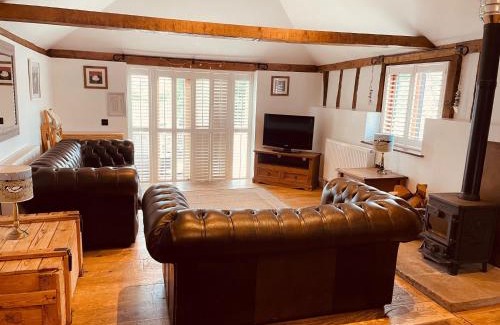 Brightlingsea Casa | Stable Cottage at Lee Wick Farm Cottages & Glamping